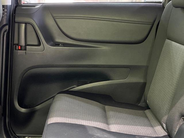 シエンタ ハイブリッドG 両側電動ドア 純正SDナビ 全周囲カメラ 衝突被害軽減システム 禁煙車 ドラレコ コーナーセンサー スマートキー LEDヘッド ビルトインETC クルコン オートハイビーム 車線逸脱警報(27枚目)