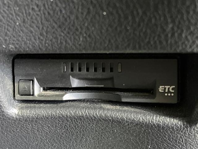 シエンタ ハイブリッドG 両側電動ドア 純正SDナビ 全周囲カメラ 衝突被害軽減システム 禁煙車 ドラレコ コーナーセンサー スマートキー LEDヘッド ビルトインETC クルコン オートハイビーム 車線逸脱警報(39枚目)