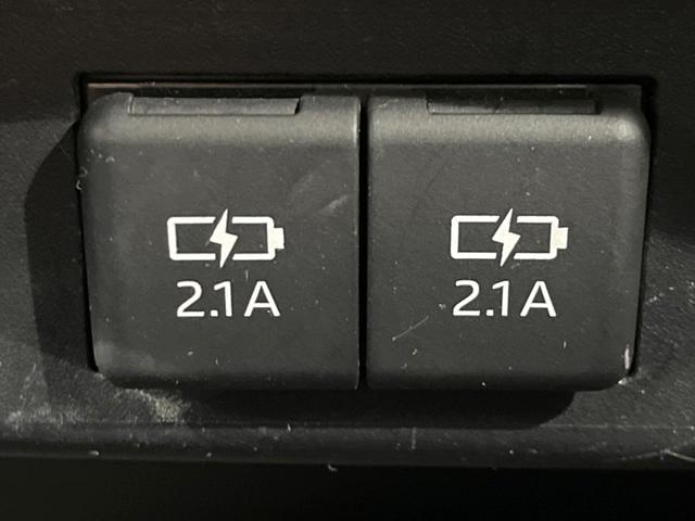 シエンタ ハイブリッドG 両側電動ドア 純正SDナビ 全周囲カメラ 衝突被害軽減システム 禁煙車 ドラレコ コーナーセンサー スマートキー LEDヘッド ビルトインETC クルコン オートハイビーム 車線逸脱警報(48枚目)