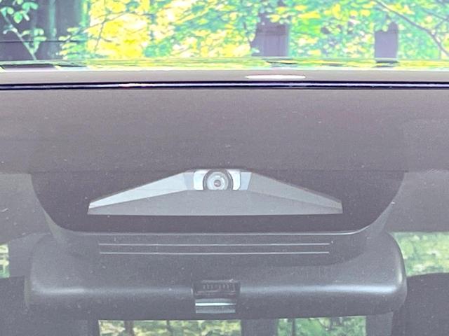 ヤリスクロス ハイブリッドZ バックカメラ 衝突被害軽減システム レーダークルーズ 禁煙車 ハーフレザーシート パワーシート ドラレコ コーナーセンサー スマートキー LEDヘッド ナビ連動ETC 純正18インチアルミ(3枚目)