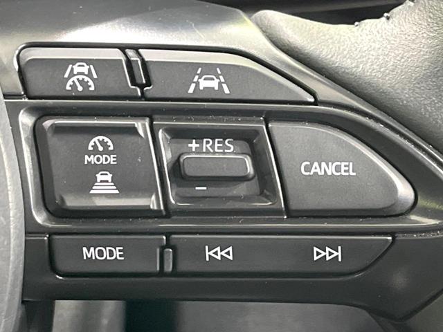 ヤリスクロス ハイブリッドZ バックカメラ 衝突被害軽減システム レーダークルーズ 禁煙車 ハーフレザーシート パワーシート ドラレコ コーナーセンサー スマートキー LEDヘッド ナビ連動ETC 純正18インチアルミ(4枚目)