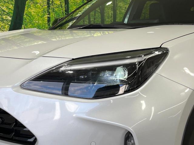 ヤリスクロス ハイブリッドZ バックカメラ 衝突被害軽減システム レーダークルーズ 禁煙車 ハーフレザーシート パワーシート ドラレコ コーナーセンサー スマートキー LEDヘッド ナビ連動ETC 純正18インチアルミ(12枚目)