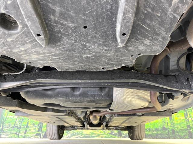 ヤリスクロス ハイブリッドZ バックカメラ 衝突被害軽減システム レーダークルーズ 禁煙車 ハーフレザーシート パワーシート ドラレコ コーナーセンサー スマートキー LEDヘッド ナビ連動ETC 純正18インチアルミ(19枚目)