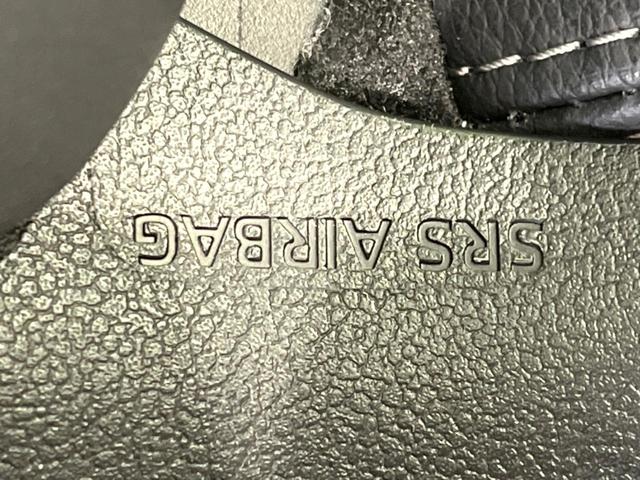 ヤリスクロス ハイブリッドZ バックカメラ 衝突被害軽減システム レーダークルーズ 禁煙車 ハーフレザーシート パワーシート ドラレコ コーナーセンサー スマートキー LEDヘッド ナビ連動ETC 純正18インチアルミ(40枚目)