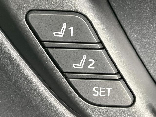 プリウス Z ガラスルーフ 全周囲カメラ 100V電源 12.3型ディスプレイオーディオ 衝突被害軽減システム レーダークルーズ 禁煙車 電動リアゲート ハーフレザーシート 前席シートエアコン パワーシート(7枚目)