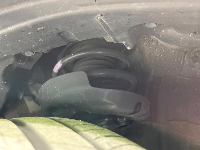 プリウス Z ガラスルーフ 全周囲カメラ 100V電源 12.3型ディスプレイオーディオ 衝突被害軽減システム レーダークルーズ 禁煙車 電動リアゲート ハーフレザーシート 前席シートエアコン パワーシート(20枚目)