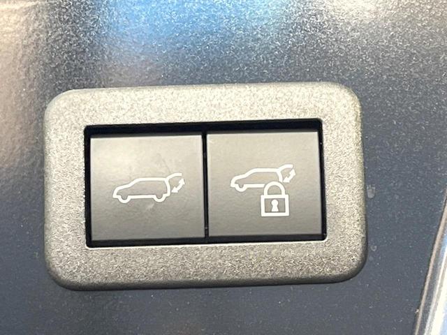 プリウス Z ガラスルーフ 全周囲カメラ 100V電源 12.3型ディスプレイオーディオ 衝突被害軽減システム レーダークルーズ 禁煙車 電動リアゲート ハーフレザーシート 前席シートエアコン パワーシート(27枚目)