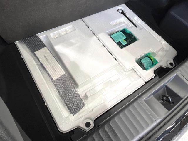 プリウス Z ガラスルーフ 全周囲カメラ 100V電源 12.3型ディスプレイオーディオ 衝突被害軽減システム レーダークルーズ 禁煙車 電動リアゲート ハーフレザーシート 前席シートエアコン パワーシート(28枚目)