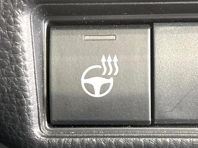 プリウス Z ガラスルーフ 全周囲カメラ 100V電源 12.3型ディスプレイオーディオ 衝突被害軽減システム レーダークルーズ 禁煙車 電動リアゲート ハーフレザーシート 前席シートエアコン パワーシート(46枚目)