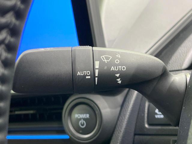 プリウス Z ガラスルーフ 全周囲カメラ 100V電源 12.3型ディスプレイオーディオ 衝突被害軽減システム レーダークルーズ 禁煙車 電動リアゲート ハーフレザーシート 前席シートエアコン パワーシート(54枚目)