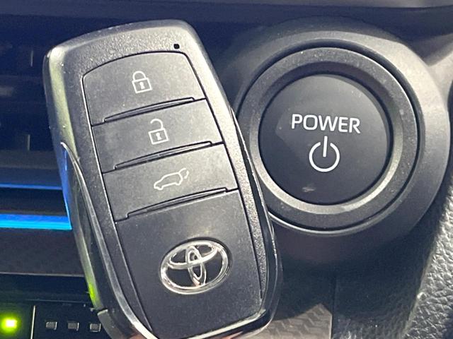 プリウス Z ガラスルーフ 全周囲カメラ 100V電源 12.3型ディスプレイオーディオ 衝突被害軽減システム レーダークルーズ 禁煙車 電動リアゲート ハーフレザーシート 前席シートエアコン パワーシート(56枚目)