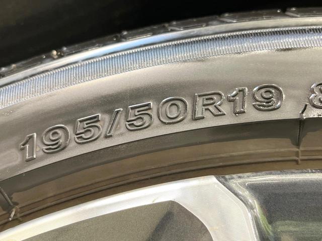 プリウス Z ガラスルーフ 全周囲カメラ 100V電源 12.3型ディスプレイオーディオ 衝突被害軽減システム レーダークルーズ 禁煙車 電動リアゲート ハーフレザーシート 前席シートエアコン パワーシート(67枚目)