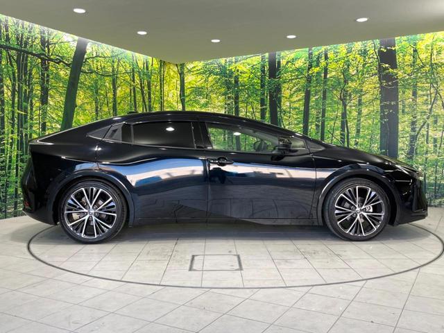 プリウス Z ガラスルーフ 全周囲カメラ 100V電源 12.3型ディスプレイオーディオ 衝突被害軽減システム レーダークルーズ 禁煙車 電動リアゲート ハーフレザーシート 前席シートエアコン パワーシート(73枚目)