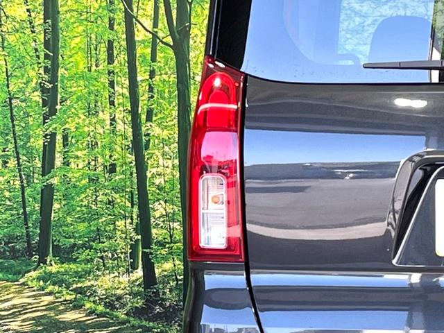 タント X 4WD 衝突被害軽減システム 禁煙車 コーナーセンサー スマートキー LEDヘッド 車線逸脱警報 オートライト オートエアコン オーディオ 盗難防止装置 プライバシーガラス(31枚目)