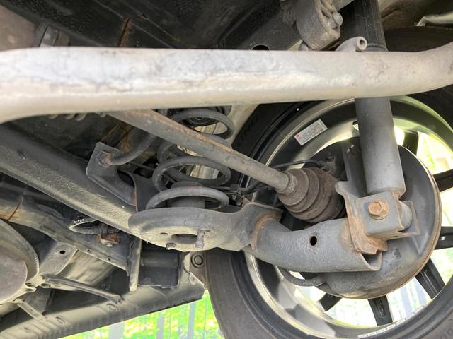 N-BOXスラッシュ G・Lパッケージ 4WD 純正SDナビ バックカメラ 禁煙車 シートヒーター スマートキー HIDヘッド ビルトインETC オートライト オートエアコン Bluetooth CD DVD再生 フルセグ(22枚目)