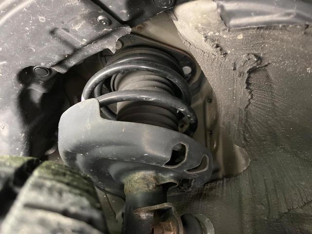 カローラスポーツ ハイブリッドＧ　バックカメラ　衝突被害軽減システム　純正ディスプレイオーディオ　レーダークルーズ　禁煙車　ドラレコ　コーナーセンサー　スマートキー　ＬＥＤヘッド　ＥＴＣ　純正１６インチアルミ　オートハイビーム（20枚目）