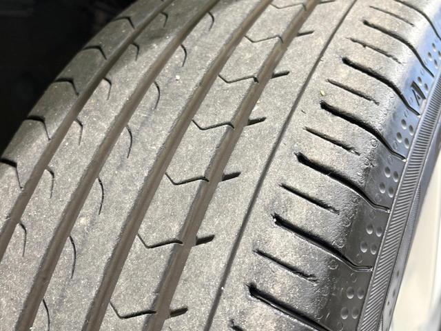 セレナ ハイウェイスター　ガラスルーフ　両側電動ドア　純正ＨＤＤナビ　バックカメラ　衝突被害軽減システム　禁煙車　スマートキー　ＨＩＤヘッド　ビルトインＥＴＣ　クルコン　純正１６インチアルミ　オートライト　オートエアコン（68枚目）