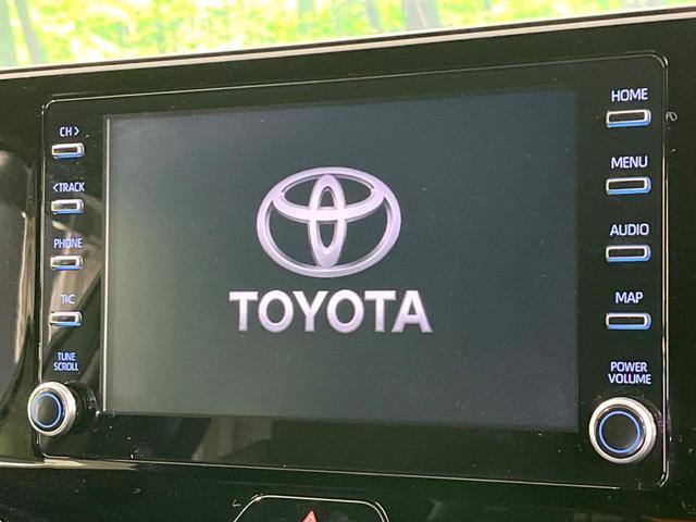 ハリアーハイブリッド Ｇ　レザーパッケージ　８インチディスプレイ　バックカメラ　衝突被害軽減システム　レーダークルーズ　禁煙車　電動リアゲート　レザーシート　前席シートエアコン　パワーシート　ドラレコ　コーナーセンサー　ＬＥＤヘッド　ＥＴＣ（4枚目）