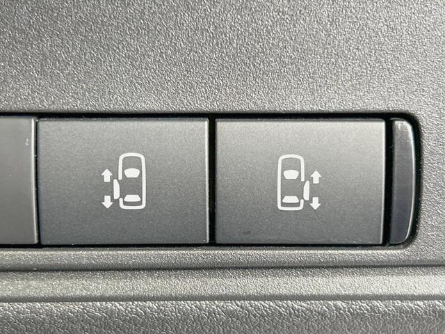 セレナ ｅ－パワー　ハイウェイスターＶ　衝突軽減　禁煙車　純正１２．３型ナビ　全周囲カメラ　両側電動ドア　プロパイロット　デジタルインナーミラー　ブラインドスポットモニター　ＬＥＤヘッド　Ｂｌｕｅｔｏｏｔｈ　ＥＴＣ２．０　置き型充電（6枚目）