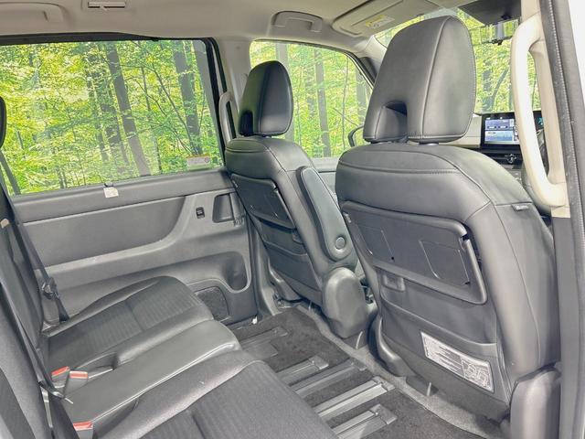 セレナ ｅ－パワー　ハイウェイスターＶ　衝突軽減　禁煙車　純正１２．３型ナビ　全周囲カメラ　両側電動ドア　プロパイロット　デジタルインナーミラー　ブラインドスポットモニター　ＬＥＤヘッド　Ｂｌｕｅｔｏｏｔｈ　ＥＴＣ２．０　置き型充電（41枚目）