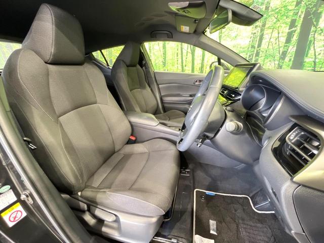 Ｃ－ＨＲ Ｓ　ＬＥＤエディション　純正９型ナビ　バックカメラ　衝突被害軽減システム　レーダークルーズ　禁煙車　スマートキー　ＬＥＤヘッド　ナビ連動ＥＴＣ　純正１７インチアルミ　オートハイビーム　車線逸脱警報　オートライト（8枚目）