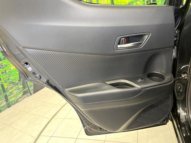 Ｃ－ＨＲ Ｓ　ＬＥＤエディション　純正９型ナビ　バックカメラ　衝突被害軽減システム　レーダークルーズ　禁煙車　スマートキー　ＬＥＤヘッド　ナビ連動ＥＴＣ　純正１７インチアルミ　オートハイビーム　車線逸脱警報　オートライト（56枚目）