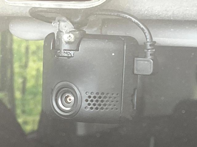 ノート Ｘ　ＤＩＧ－Ｓ　Ｖセレクション＋セーフティ　純正ＳＤナビ　全周囲カメラ　衝突被害軽減システム　禁煙車　ドラレコ　コーナーセンサー　スマートキー　ＥＴＣ　純正１５インチアルミ　車線逸脱警報　オートライト　オートエアコン　Ｂｌｕｅｔｏｏｔｈ　ＣＤ（39枚目）