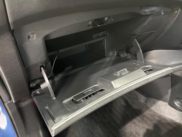 ノート Ｘ　ＤＩＧ－Ｓ　Ｖセレクション＋セーフティ　純正ＳＤナビ　全周囲カメラ　衝突被害軽減システム　禁煙車　ドラレコ　コーナーセンサー　スマートキー　ＥＴＣ　純正１５インチアルミ　車線逸脱警報　オートライト　オートエアコン　Ｂｌｕｅｔｏｏｔｈ　ＣＤ（53枚目）