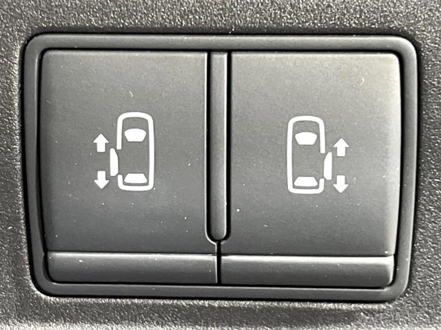 セレナ ｅ－パワー　ハイウェイスターＶ　両側電動ドア　純正１０型ナビ　後席モニター　全周囲カメラ　衝突被害軽減システム　レーダークルーズ　禁煙車　ドラレコ　コーナーセンサー　スマートキー　ＬＥＤヘッド　ビルトインＥＴＣ　純正１６インチアルミ（44枚目）