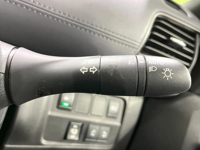 セレナ ｅ－パワー　ハイウェイスターＶ　両側電動ドア　純正１０型ナビ　後席モニター　全周囲カメラ　衝突被害軽減システム　レーダークルーズ　禁煙車　ドラレコ　コーナーセンサー　スマートキー　ＬＥＤヘッド　ビルトインＥＴＣ　純正１６インチアルミ（50枚目）