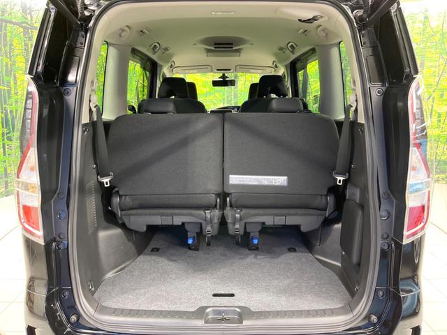 セレナ ｅ－パワー　ハイウェイスターＶ　両側電動ドア　純正１０型ナビ　後席モニター　全周囲カメラ　衝突被害軽減システム　レーダークルーズ　禁煙車　ドラレコ　コーナーセンサー　スマートキー　ＬＥＤヘッド　ビルトインＥＴＣ　純正１６インチアルミ（60枚目）