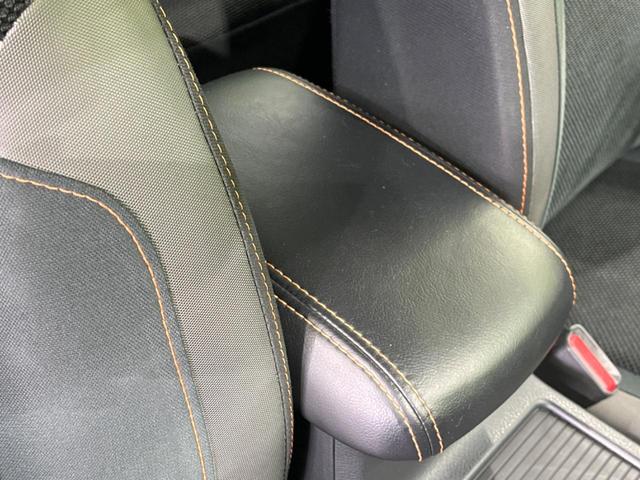 XV 2.0i-L アイサイト 4WD 純正SDナビ 衝突被害軽減システム レーダークルーズ 禁煙車 ハーフレザーシート スマートキー HIDヘッド ETC 純正17インチアルミ 車線逸脱警報 オートライト デュアルエアコン(64枚目)