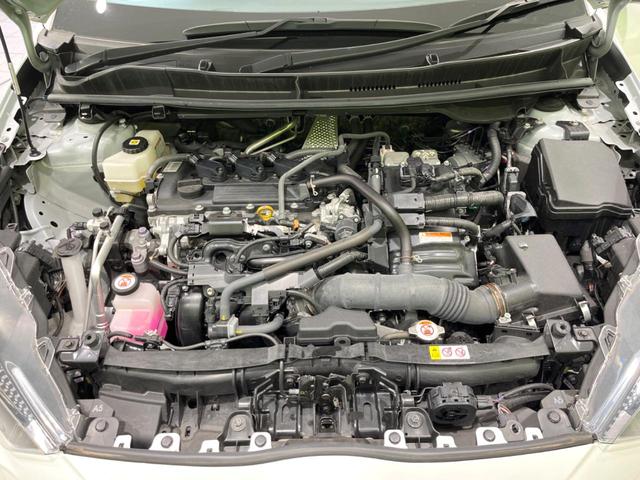 ヤリス ハイブリッドＸ　８インチディスプレイ　バックカメラ　衝突被害軽減システム　レーダークルーズ　禁煙車　ビルトインＥＴＣ　オートハイビーム　車線逸脱警報　オートライト　オートエアコン　Ｂｌｕｅｔｏｏｔｈ　フルセグ（18枚目）