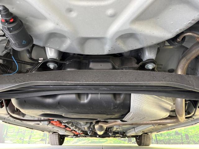 ヤリス ハイブリッドＸ　８インチディスプレイ　バックカメラ　衝突被害軽減システム　レーダークルーズ　禁煙車　ビルトインＥＴＣ　オートハイビーム　車線逸脱警報　オートライト　オートエアコン　Ｂｌｕｅｔｏｏｔｈ　フルセグ（19枚目）