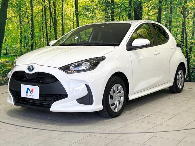 ヤリス ハイブリッドＸ　８インチディスプレイ　バックカメラ　衝突被害軽減システム　レーダークルーズ　禁煙車　ビルトインＥＴＣ　オートハイビーム　車線逸脱警報　オートライト　オートエアコン　Ｂｌｕｅｔｏｏｔｈ　フルセグ（24枚目）