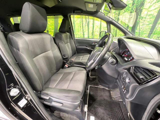 ヴォクシー ZS 煌II 両側電動ドア SDナビ バックカメラ 衝突被害軽減システム 禁煙車 スマートキー LEDヘッド ETC クルコン 純正16インチアルミ オートハイビーム 車線逸脱警報 オートライト デュアルエアコン(8枚目)