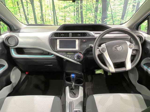 アクア Ｓ　純正ＳＤナビ　バックカメラ　禁煙車　スマートキー　ＬＥＤヘッド　ＥＴＣ　純正１５インチアルミ　オートライト　オートエアコン　ＣＤ　ＤＶＤ再生　地デジ（2枚目）