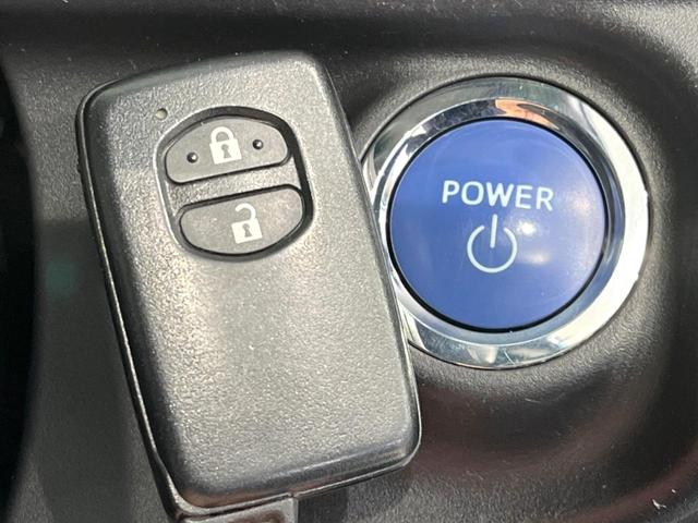 アクア Ｓ　純正ＳＤナビ　バックカメラ　禁煙車　スマートキー　ＬＥＤヘッド　ＥＴＣ　純正１５インチアルミ　オートライト　オートエアコン　ＣＤ　ＤＶＤ再生　地デジ（5枚目）