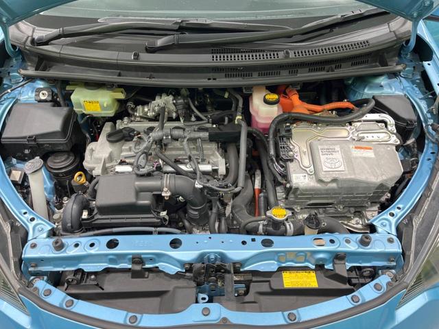 アクア Ｓ　純正ＳＤナビ　バックカメラ　禁煙車　スマートキー　ＬＥＤヘッド　ＥＴＣ　純正１５インチアルミ　オートライト　オートエアコン　ＣＤ　ＤＶＤ再生　地デジ（18枚目）