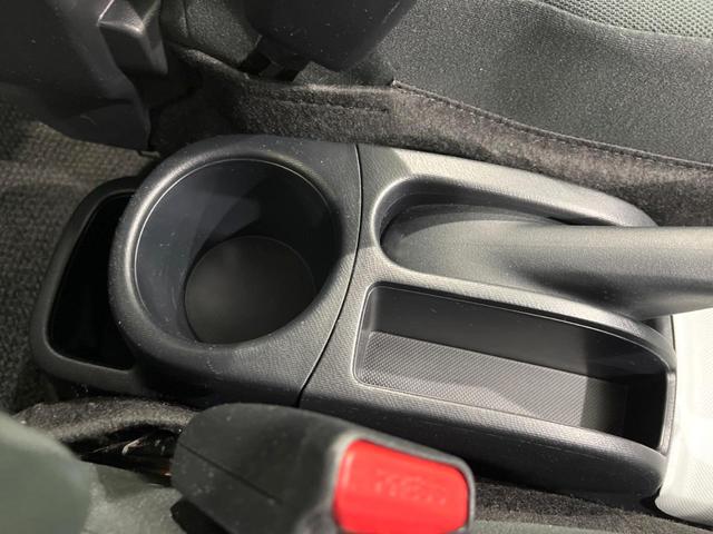 アクア Ｓ　純正ＳＤナビ　バックカメラ　禁煙車　スマートキー　ＬＥＤヘッド　ＥＴＣ　純正１５インチアルミ　オートライト　オートエアコン　ＣＤ　ＤＶＤ再生　地デジ（38枚目）