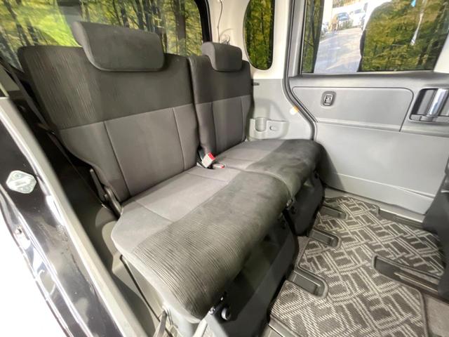 タント カスタムＲＳ　４ＷＤ　電動スライドドア　純正ＨＤＤナビ　バックカメラ　禁煙車　ＨＩＤヘッド　ＥＴＣ　オートエアコン　ＣＤ　ＤＶＤ再生　衝突安全ボディ　盗難防止措置　プライバシーガラス（9枚目）