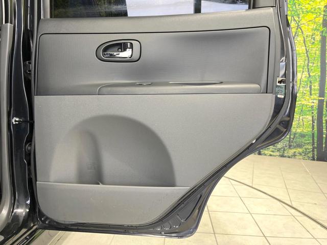 タント カスタムＲＳ　４ＷＤ　電動スライドドア　純正ＨＤＤナビ　バックカメラ　禁煙車　ＨＩＤヘッド　ＥＴＣ　オートエアコン　ＣＤ　ＤＶＤ再生　衝突安全ボディ　盗難防止措置　プライバシーガラス（25枚目）