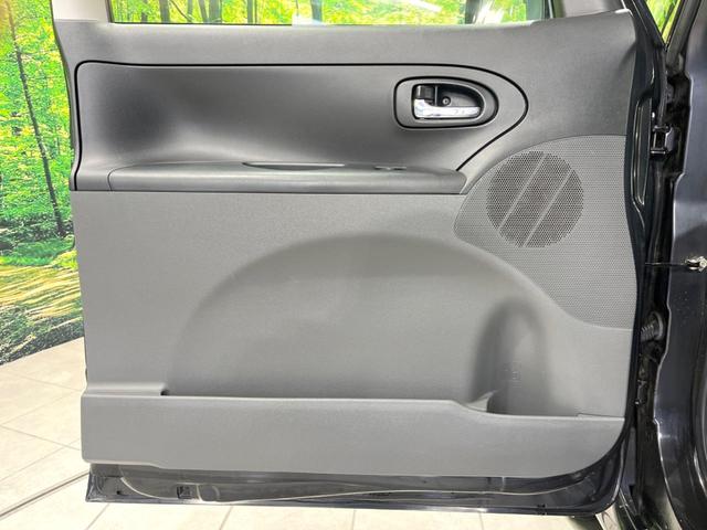 タント カスタムＲＳ　４ＷＤ　電動スライドドア　純正ＨＤＤナビ　バックカメラ　禁煙車　ＨＩＤヘッド　ＥＴＣ　オートエアコン　ＣＤ　ＤＶＤ再生　衝突安全ボディ　盗難防止措置　プライバシーガラス（26枚目）