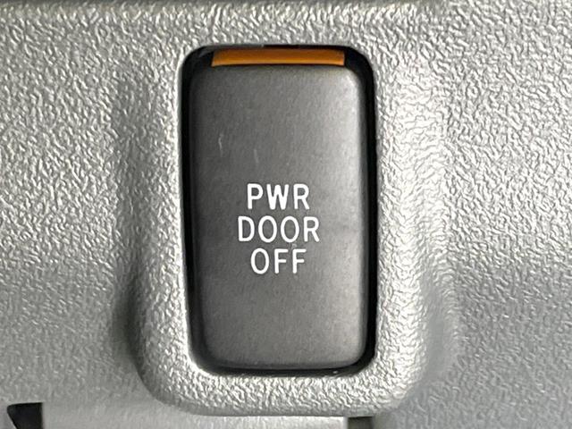 タント カスタムＲＳ　４ＷＤ　電動スライドドア　純正ＨＤＤナビ　バックカメラ　禁煙車　ＨＩＤヘッド　ＥＴＣ　オートエアコン　ＣＤ　ＤＶＤ再生　衝突安全ボディ　盗難防止措置　プライバシーガラス（41枚目）