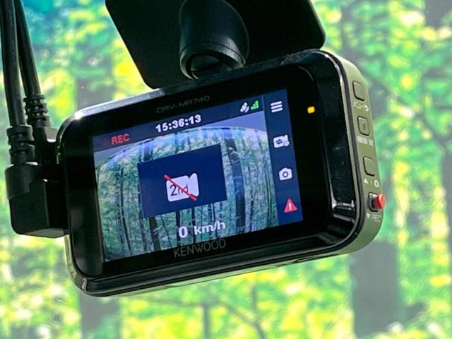 タント カスタムＲＳ　４ＷＤ　電動スライドドア　純正ＨＤＤナビ　バックカメラ　禁煙車　ＨＩＤヘッド　ＥＴＣ　オートエアコン　ＣＤ　ＤＶＤ再生　衝突安全ボディ　盗難防止措置　プライバシーガラス（48枚目）