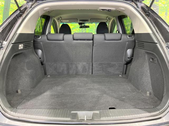 ヴェゼル ハイブリッドＸ　４ＷＤ　純正ＳＤナビ　バックカメラ　衝突被害軽減システム　禁煙車　スマートキー　ＬＥＤヘッド　ＥＴＣ　クルコン　純正１７インチアルミ　車線逸脱警報　オートライト　オートエアコン　Ｂｌｕｅｔｏｏｔｈ（53枚目）