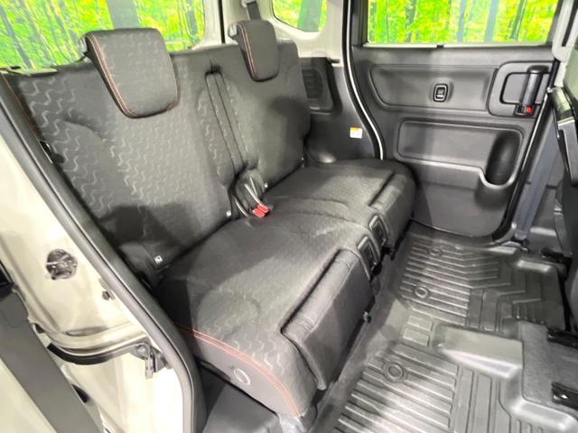 スペーシアギア ハイブリッドＸＺ　両側電動ドア　純正９型ナビ　全周囲カメラ　衝突被害軽減システム　レーダークルーズ　禁煙車　コーナーセンサー　ＬＥＤヘッド　純正１４インチアルミ　オートハイビーム　車線逸脱警報　オートライト（9枚目）