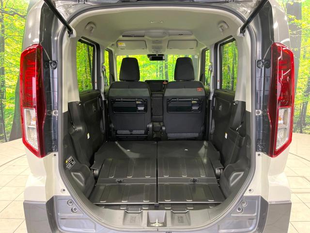 スペーシアギア ハイブリッドＸＺ　両側電動ドア　純正９型ナビ　全周囲カメラ　衝突被害軽減システム　レーダークルーズ　禁煙車　コーナーセンサー　ＬＥＤヘッド　純正１４インチアルミ　オートハイビーム　車線逸脱警報　オートライト（10枚目）