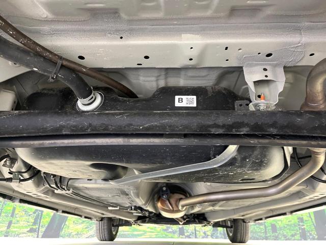 スペーシアギア ハイブリッドＸＺ　両側電動ドア　純正９型ナビ　全周囲カメラ　衝突被害軽減システム　レーダークルーズ　禁煙車　コーナーセンサー　ＬＥＤヘッド　純正１４インチアルミ　オートハイビーム　車線逸脱警報　オートライト（19枚目）