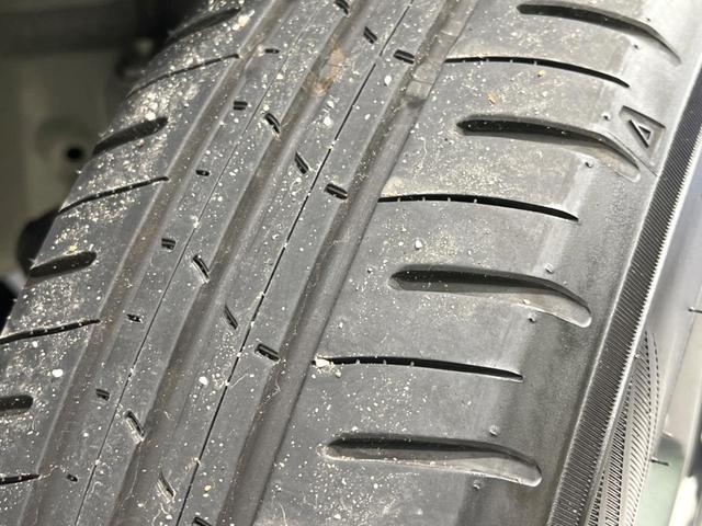 スペーシアギア ハイブリッドＸＺ　両側電動ドア　純正９型ナビ　全周囲カメラ　衝突被害軽減システム　レーダークルーズ　禁煙車　コーナーセンサー　ＬＥＤヘッド　純正１４インチアルミ　オートハイビーム　車線逸脱警報　オートライト（32枚目）